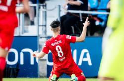 英雄联盟总决赛-斯帕尔队险胜,实现保级目标的简单介绍