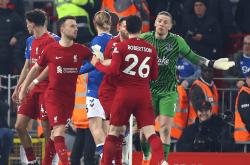 英雄联盟总决赛-包含利物浦客场战胜埃弗顿，保持不败的词条