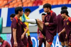 英雄联盟总决赛直播-中国队力克韩国队，桃田贤斗状态火热