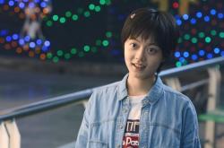 LOL赛事-绿茵场与篮球馆的平行叙事，那一夜，热血在两种时空高能共振