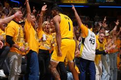 英雄联盟总决赛直播-包含热火湖人大胜:新老交替之下的对决的词条