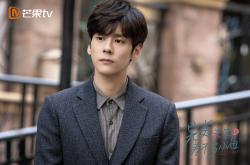 英雄联盟总决赛时间-五连胜背后的巨人觉醒，当火箭的飞升被戈贝尔的一掌按下