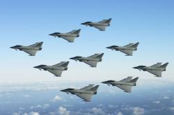 英雄联盟总决赛门票-沙漠风暴席卷诺坎普，无名小卒布雷默一脚踢碎巴萨王朝神话