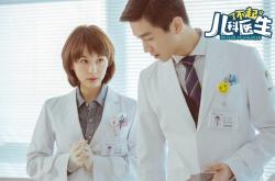 英雄联盟总决赛2025-当F1引擎轰鸣遇见死亡缠绕，极速道与钢铁索的交响