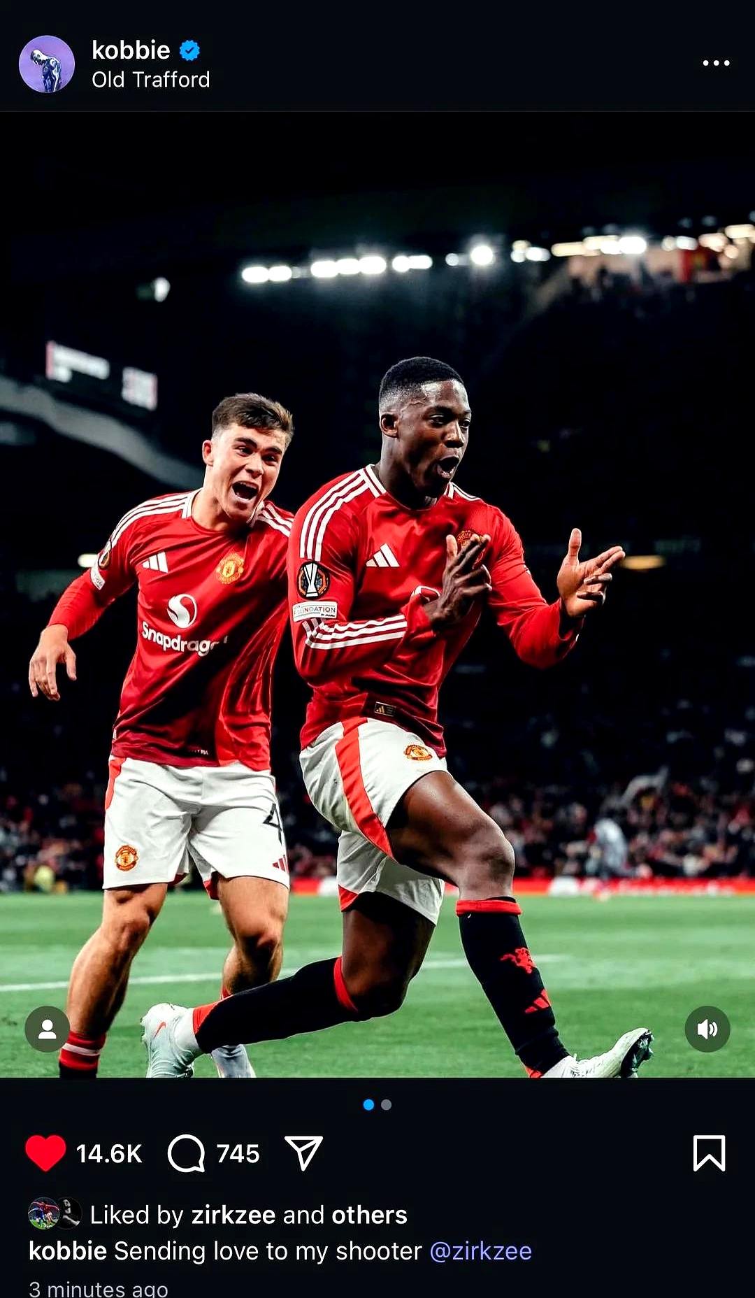 曼联前锋状态回升，连续破门助球队赢球