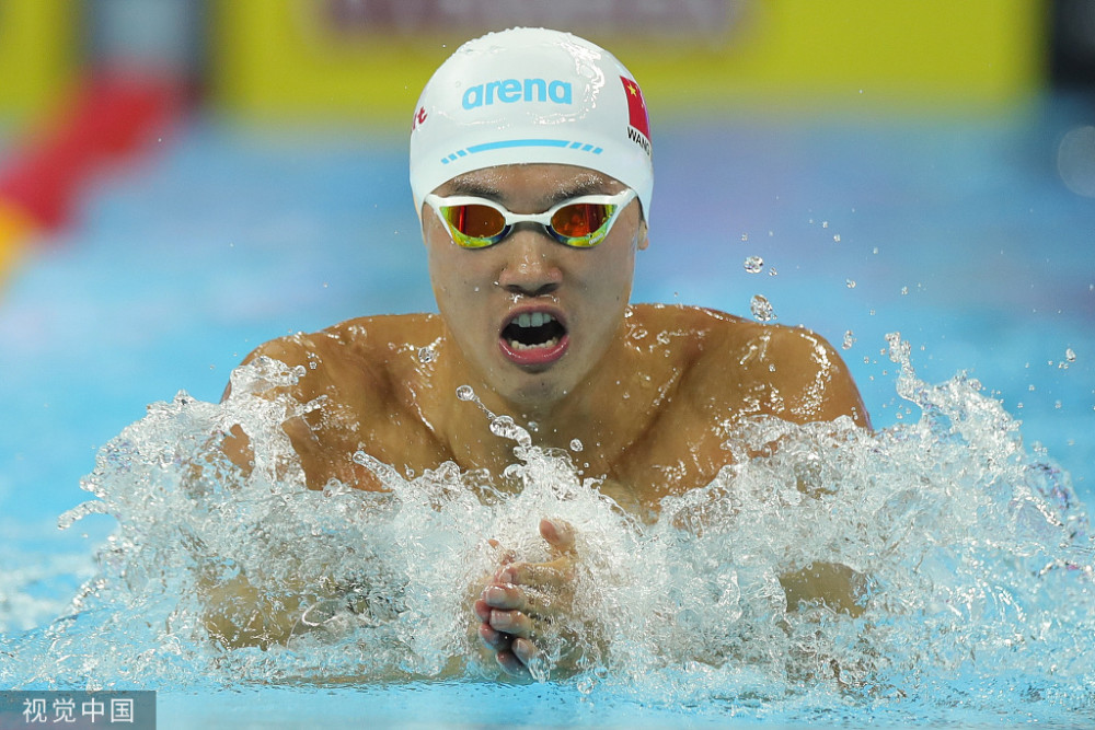 安道尔游泳选手打破记录获金牌! 安道尔游泳选手打破记录获金牌!