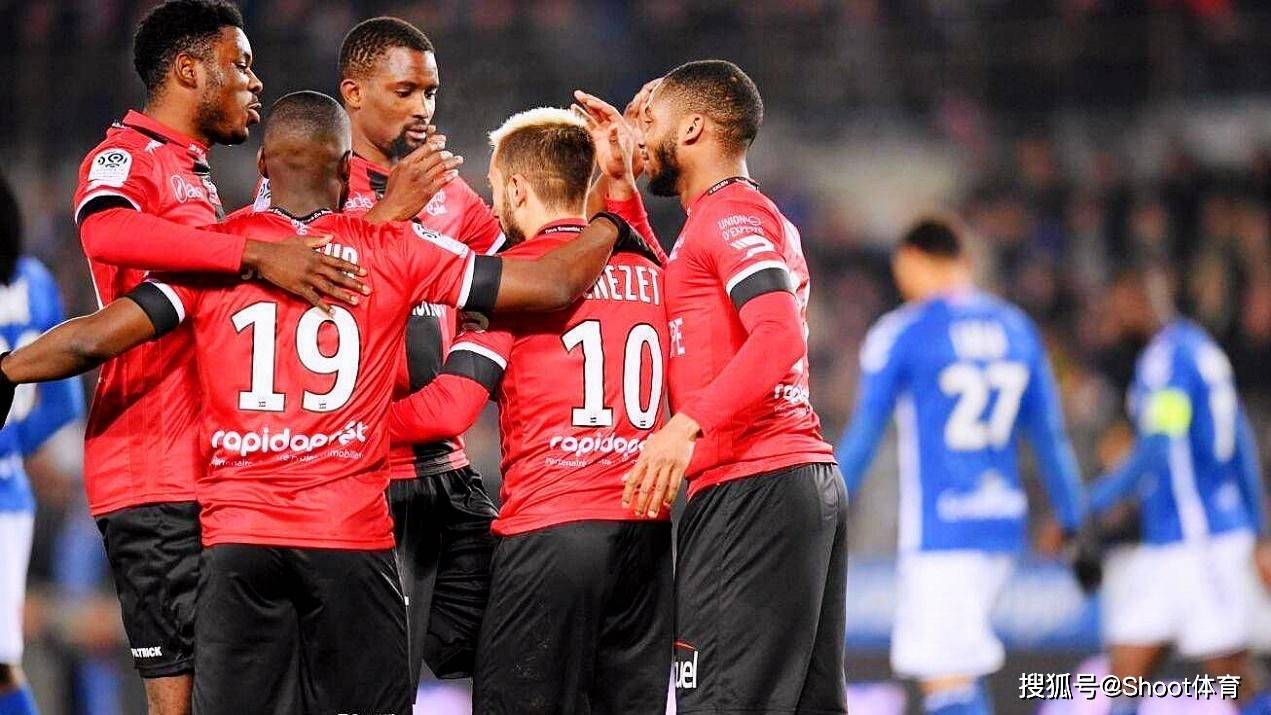 包含甘冈客场取胜，继续保持升级势头的词条