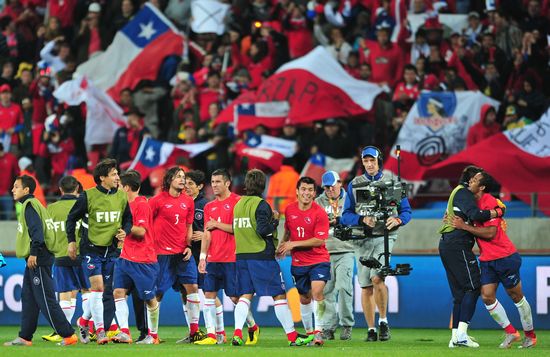 智利队力克对手,晋级欧锦赛亚军的简单介绍 智利队力克对手,晋级欧锦赛亚军的简单介绍