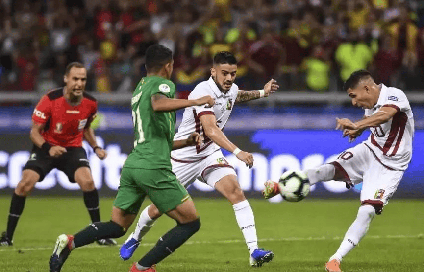 美洲杯球员突破自我，表现堪称完美的简单介绍