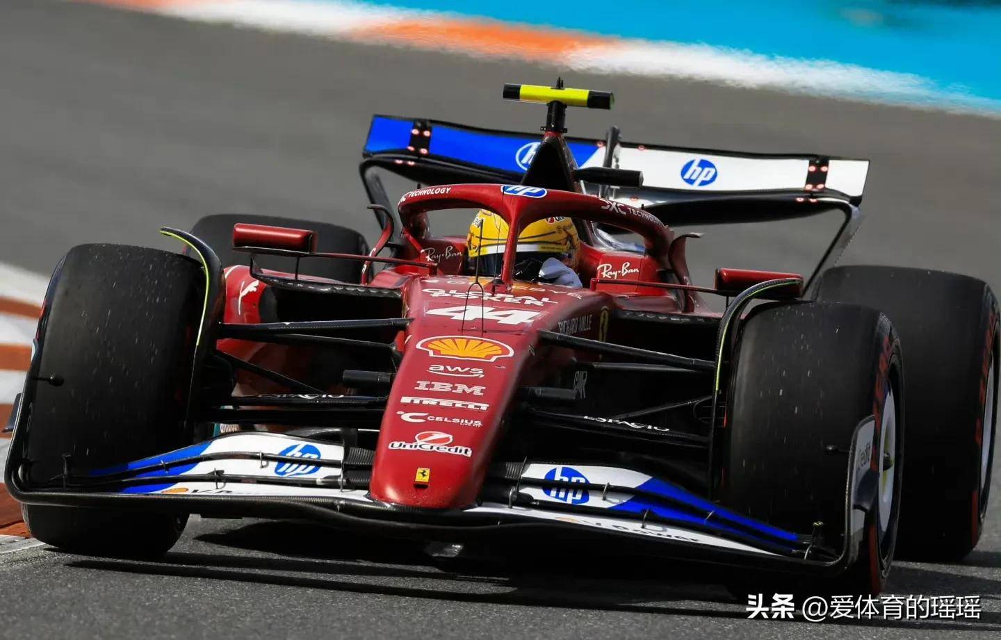 雷诺车队横扫法拉利,拉塞尔关键制胜 雷诺车队横扫法拉利,拉塞尔关键制胜