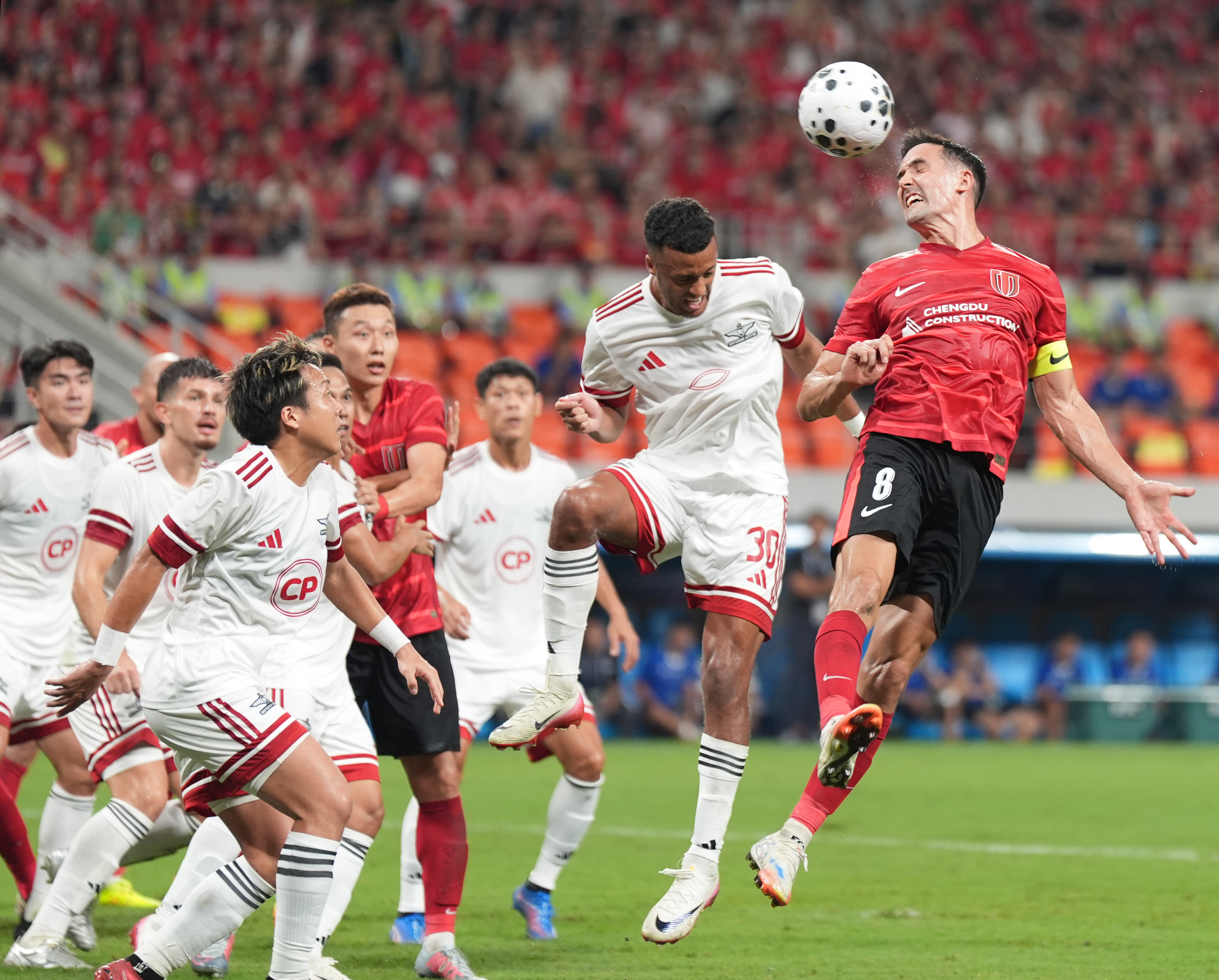 克罗地亚横扫曼联，孙兴慜带队取胜